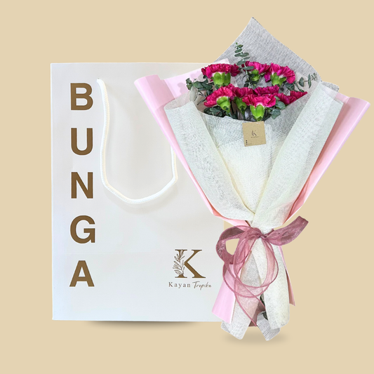 Marguerite (10 Carnations) Rustic Bouquet