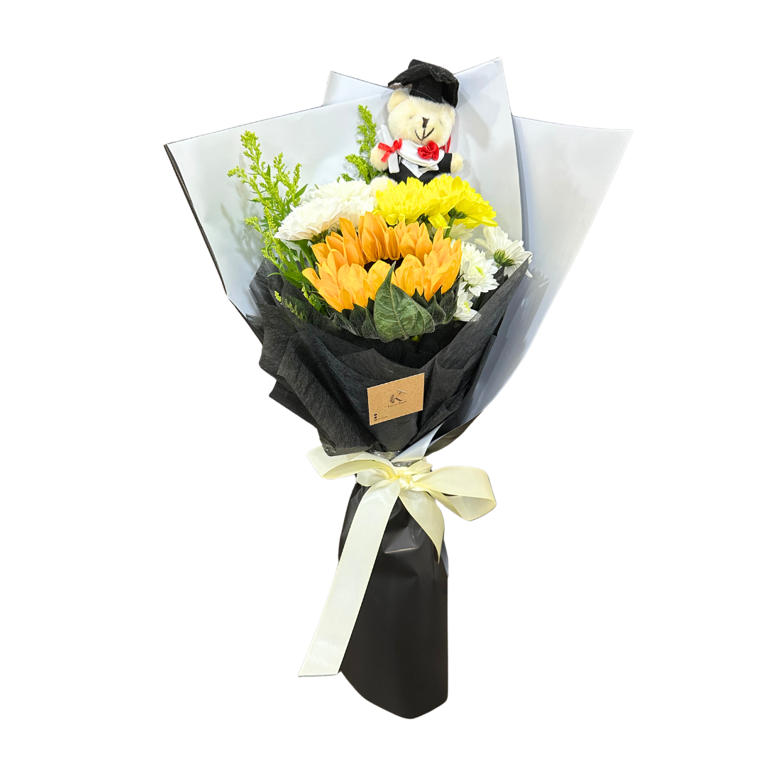 Roma Graduation Bouquet