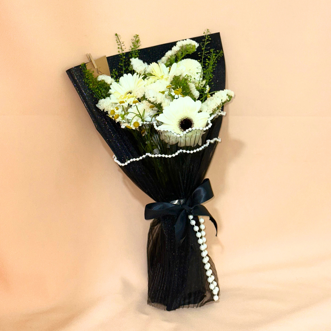 Dressia Black Bouquet