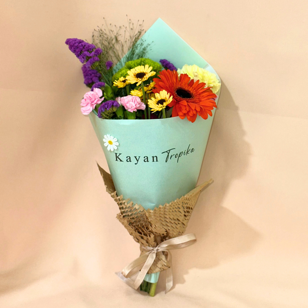 Elly Green Signature Bouquet