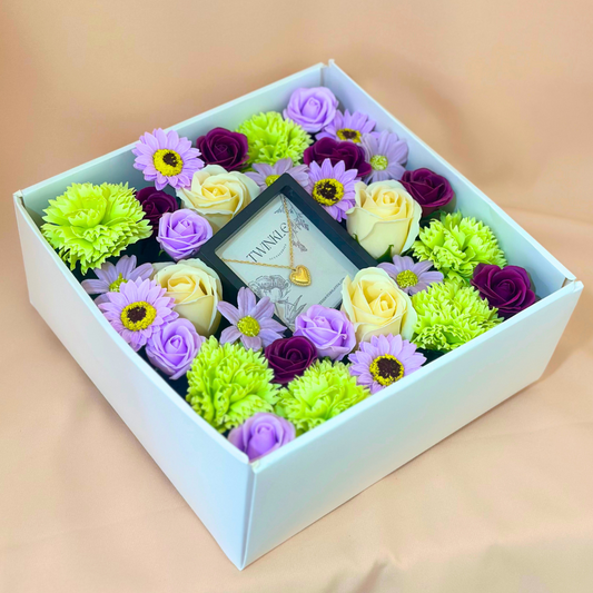 The Blooming Glam Soap Flower (Katalina)