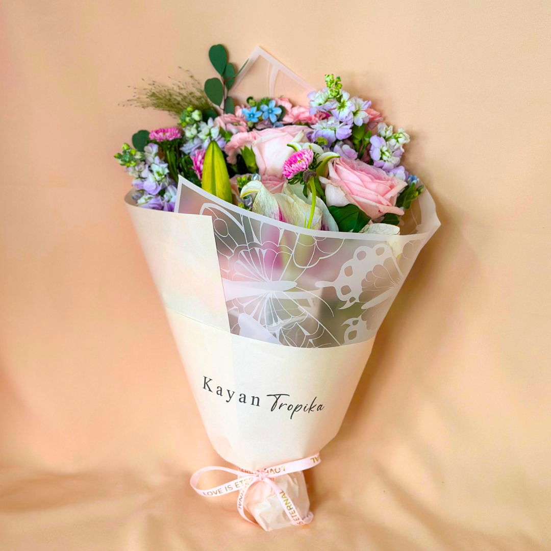 Dieha (Lily & Rose) Signature Bouquet
