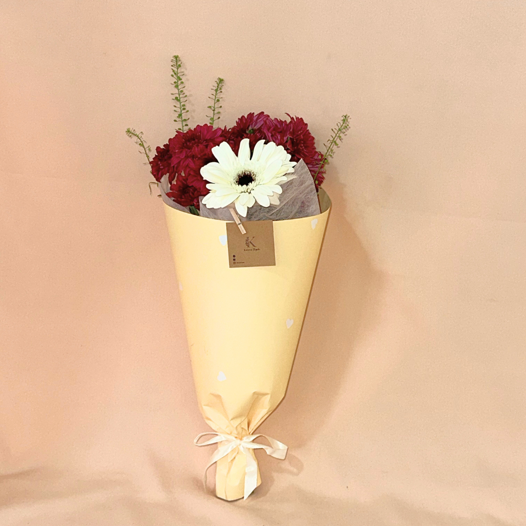 Nyla Basic Bouquet