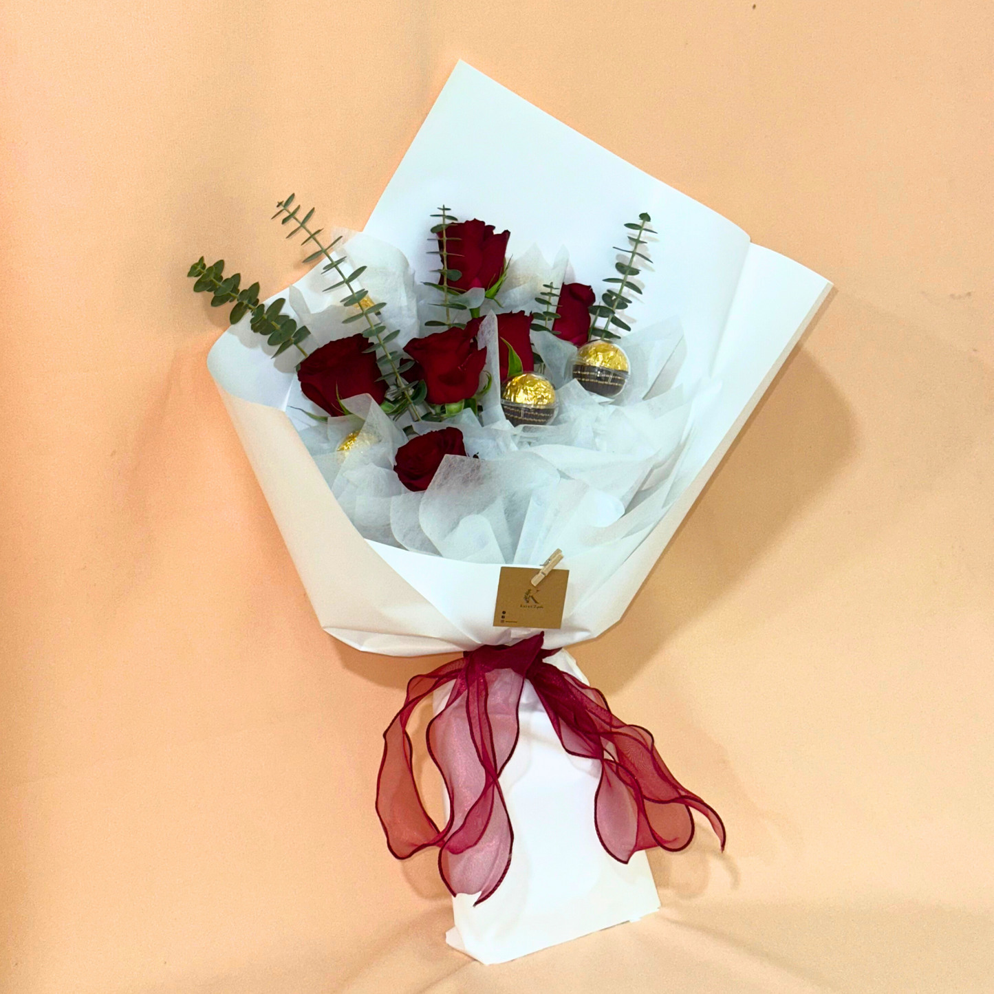 Paloma Chocolate Bouquet (Fresh Flower)