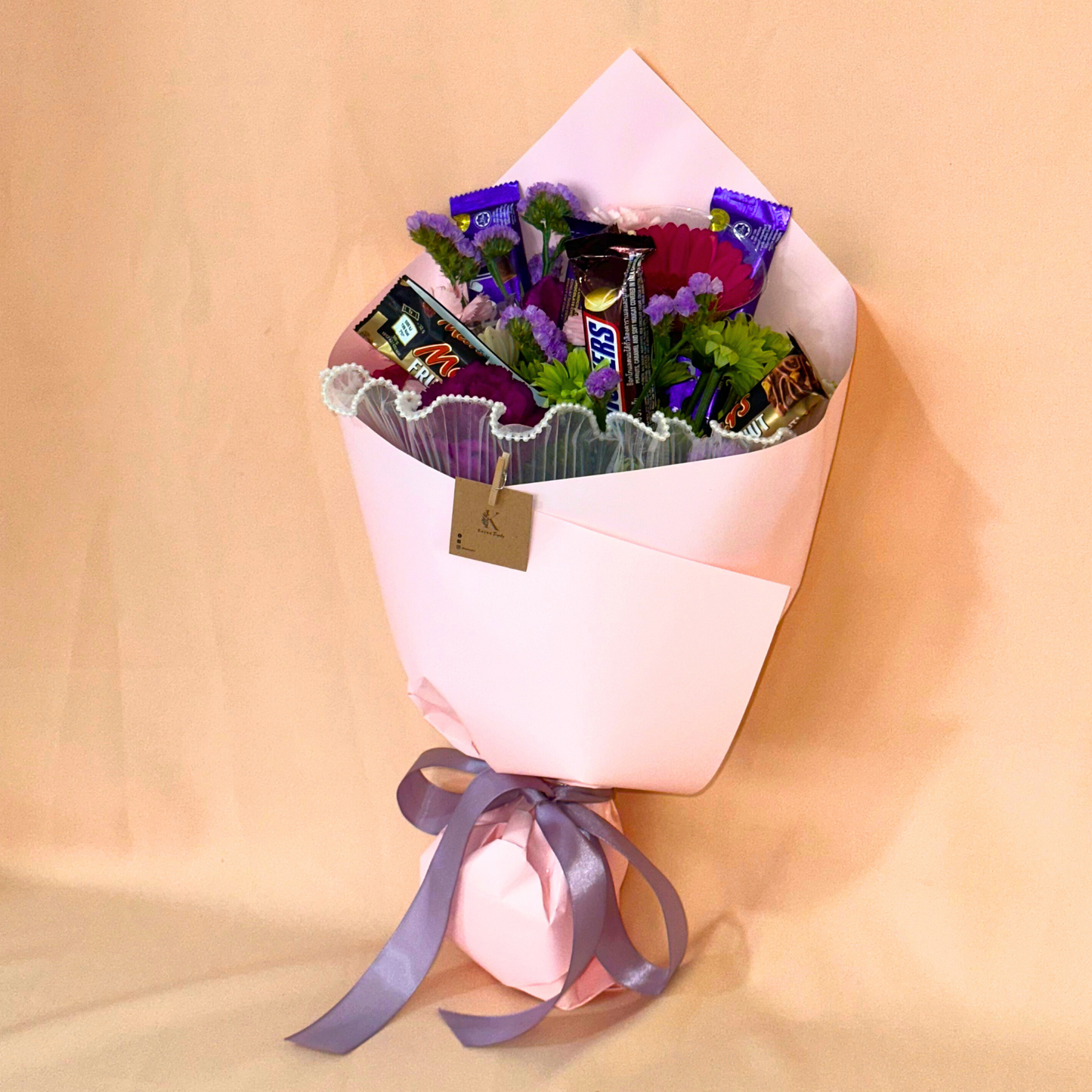 Tilly Chocolate Bouquet (Fresh Flower)