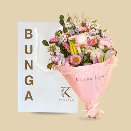 Lady Princess (Lily & Rose) Signature Bouquet