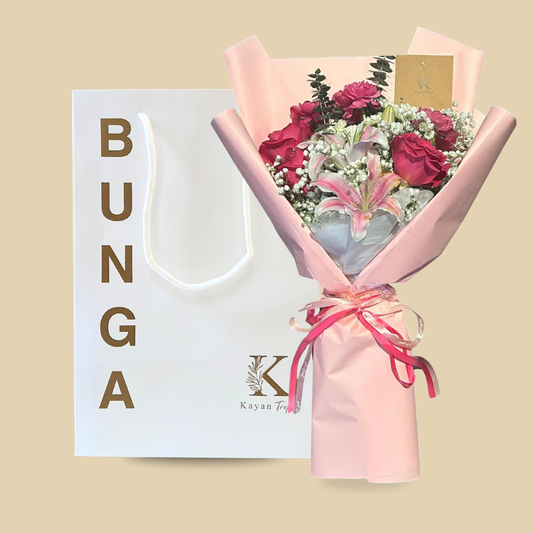 Lucia Lily & Peonies Bouquet