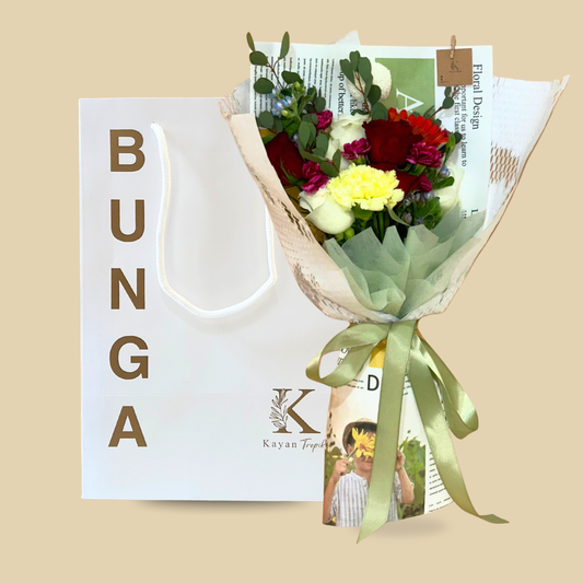 Nina (7 Roses) Bouquet