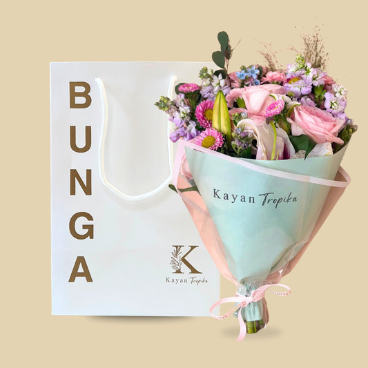 Putri Green (Lily & Rose) Signature Bouquet