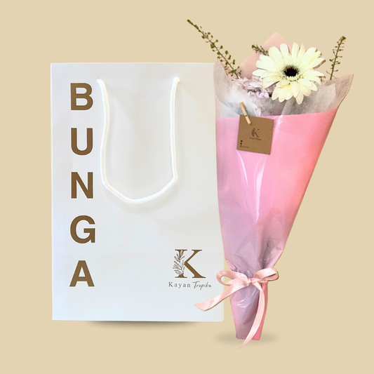 Selena Bouquet