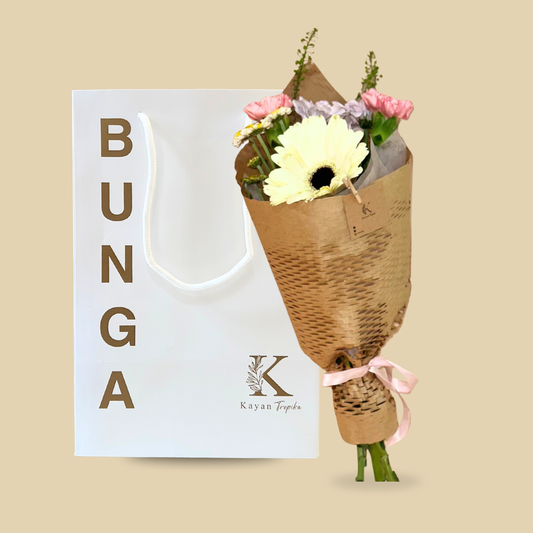 Dessie Bouquet