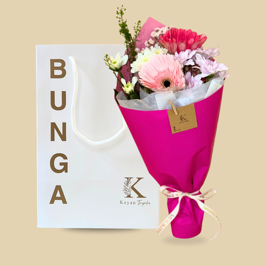 Lucy Essential Bouquet