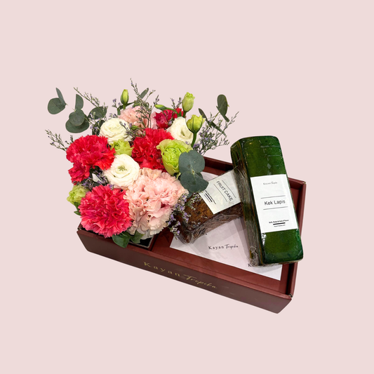 The Blooming Raya Cake - Zahra