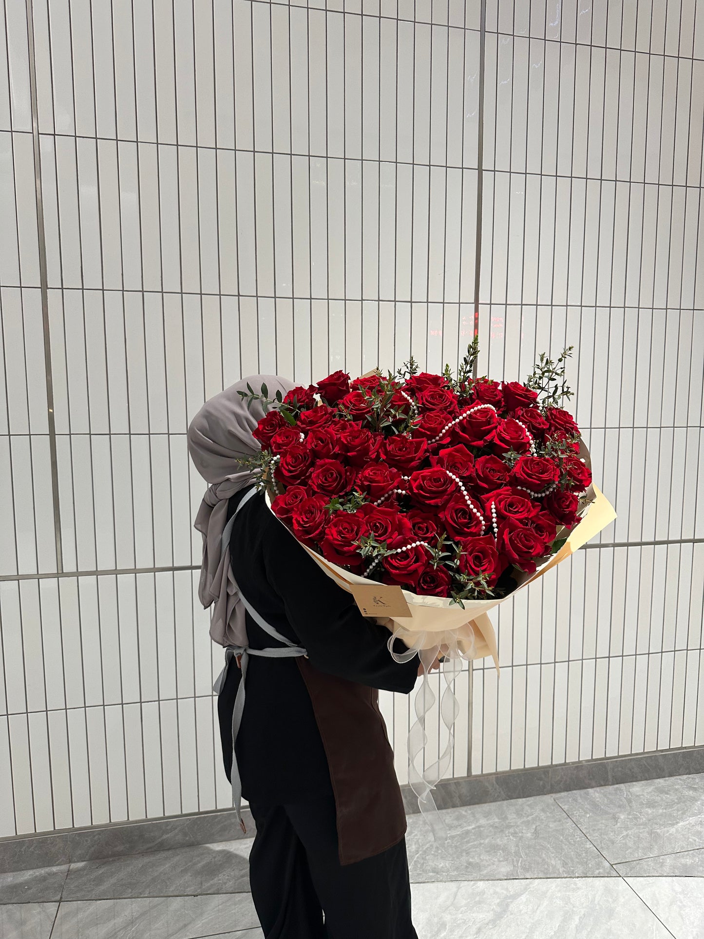 Giant 50 Red Roses