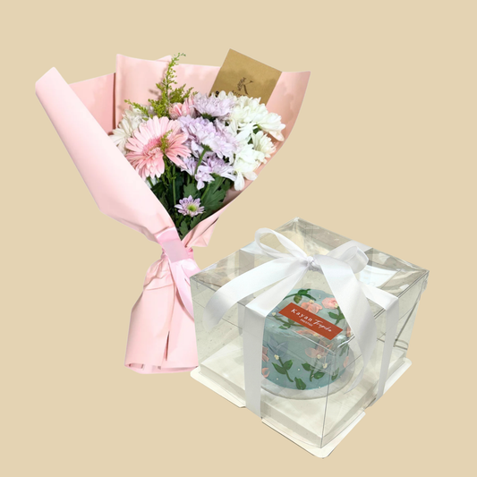 The Blooming Cake - Annalee