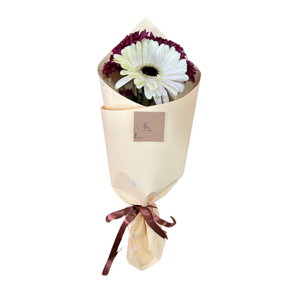 Nyla Basic Bouquet