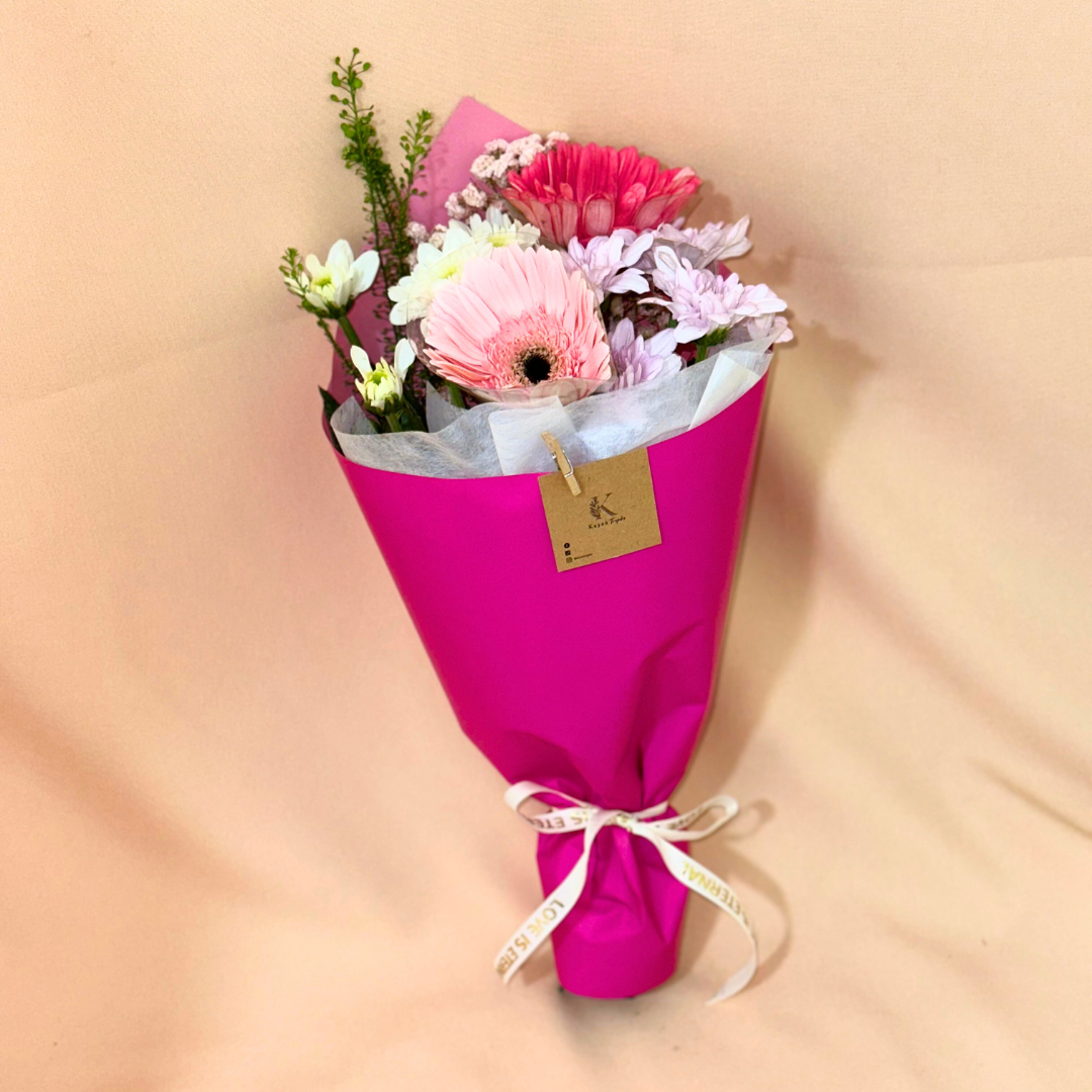 Lucy Essential Bouquet