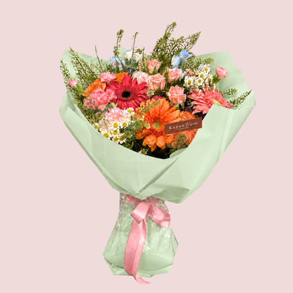 Sweet Green Thumbelina Bouquet